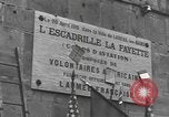 Immagine di Civili francese Luxeuil-Les-Bains Francia, 1944, secondo 17 filmato di repertorio 65675076967