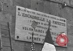 Immagine di Civili francese Luxeuil-Les-Bains Francia, 1944, secondo 24 filmato di repertorio 65675076967