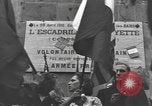 Immagine di Civili francese Luxeuil-Les-Bains Francia, 1944, secondo 33 filmato di repertorio 65675076967