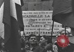 Immagine di Civili francese Luxeuil-Les-Bains Francia, 1944, secondo 38 filmato di repertorio 65675076967