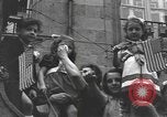 Immagine di Civili francese Luxeuil-Les-Bains Francia, 1944, secondo 49 filmato di repertorio 65675076967