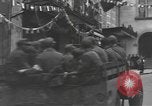 Immagine di Civili francese Luxeuil-Les-Bains Francia, 1944, secondo 61 filmato di repertorio 65675076967