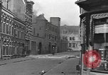 Immagine di La masterizzazione di veicolo blindato in città Nijmegen Paesi Bassi, 1944, secondo 3 filmato di repertorio 65675076969