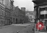 Immagine di La masterizzazione di veicolo blindato in città Nijmegen Paesi Bassi, 1944, secondo 5 filmato di repertorio 65675076969