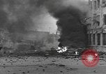 Immagine di La masterizzazione di veicolo blindato in città Nijmegen Paesi Bassi, 1944, secondo 41 filmato di repertorio 65675076969