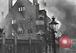 Immagine di La masterizzazione di veicolo blindato in città Nijmegen Paesi Bassi, 1944, secondo 45 filmato di repertorio 65675076969
