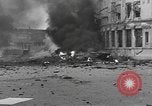 Immagine di La masterizzazione di veicolo blindato in città Nijmegen Paesi Bassi, 1944, secondo 61 filmato di repertorio 65675076969