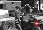 Immagine di Feriti tedesco e soldati americani Nijmegen Paesi Bassi, 1944, secondo 10 filmato di repertorio 65675076971