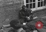 Immagine di Feriti tedesco e soldati americani Nijmegen Paesi Bassi, 1944, secondo 42 filmato di repertorio 65675076971