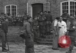 Immagine di Feriti tedesco e soldati americani Nijmegen Paesi Bassi, 1944, secondo 56 filmato di repertorio 65675076971