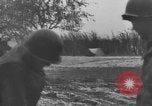 Immagine di Soldati americani Saint Geertruid Olanda, 1944, secondo 17 filmato di repertorio 65675076974
