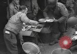 Standbild amerikanische Armee 29 Division Truppen Eygelshoven Niederlande, 1944, aus Sekunde 46 historischem Filmmaterial Videoclip 65675076975