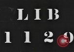 Immagine di I paracadutisti americani ha salutato da civili Nijmegen Paesi Bassi, 1944, secondo 1 filmato di repertorio 65675076980