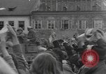 Image 4e Division blindée La Tchécoslovaquie, 1945, de la seconde 6 séquences d'archives historiques vidéo 65675076995