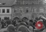 Image 4e Division blindée La Tchécoslovaquie, 1945, de la seconde 10 séquences d'archives historiques vidéo 65675076995