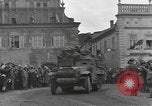 Image 4e Division blindée La Tchécoslovaquie, 1945, de la seconde 14 séquences d'archives historiques vidéo 65675076995
