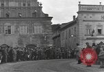 Image 4e Division blindée La Tchécoslovaquie, 1945, de la seconde 19 séquences d'archives historiques vidéo 65675076995