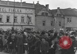 Image 4e Division blindée La Tchécoslovaquie, 1945, de la seconde 20 séquences d'archives historiques vidéo 65675076995
