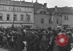 Image 4e Division blindée La Tchécoslovaquie, 1945, de la seconde 21 séquences d'archives historiques vidéo 65675076995