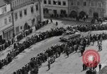Image 4e Division blindée La Tchécoslovaquie, 1945, de la seconde 37 séquences d'archives historiques vidéo 65675076995