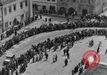 Image 4e Division blindée La Tchécoslovaquie, 1945, de la seconde 57 séquences d'archives historiques vidéo 65675076995