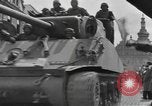 Image 4e Division blindée la Tchécoslovaquie, 1945, de la seconde 20 séquences d'archives historiques vidéo 65675076997