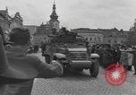 Image 4e Division blindée la Tchécoslovaquie, 1945, de la seconde 37 séquences d'archives historiques vidéo 65675076997