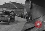 Image 4e Division blindée la Tchécoslovaquie, 1945, de la seconde 42 séquences d'archives historiques vidéo 65675076997
