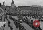 Image 4e Division blindée la Tchécoslovaquie, 1945, de la seconde 44 séquences d'archives historiques vidéo 65675076997