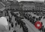 Image 4e Division blindée la Tchécoslovaquie, 1945, de la seconde 61 séquences d'archives historiques vidéo 65675076997
