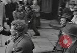 Image 4e Division blindée la Tchécoslovaquie, 1945, de la seconde 29 séquences d'archives historiques vidéo 65675076998