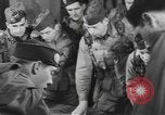 Image -nous participer à des manoeuvres de pratique de parachutistes l'Angleterre, 1944, de la seconde 45 séquences d'archives historiques vidéo 65675077001
