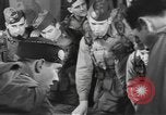 Image -nous participer à des manoeuvres de pratique de parachutistes l'Angleterre, 1944, de la seconde 52 séquences d'archives historiques vidéo 65675077001