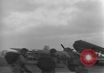 Image -nous participer à des manoeuvres de pratique de parachutistes l'Angleterre, 1944, de la seconde 57 séquences d'archives historiques vidéo 65675077001