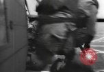 Image British-American parachutistes l'Angleterre, 1944, de la seconde 45 séquences d'archives historiques vidéo 65675077003