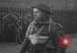 Image fusiliers marins britanniques Holland Hollande, 1944, de la seconde 52 séquences d'archives historiques vidéo 65675077005