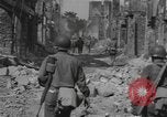 Image des soldats américains Mortain France, 1944, de la seconde 9 séquences d'archives historiques vidéo 65675077006