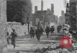 Image des soldats américains Mortain France, 1944, de la seconde 60 séquences d'archives historiques vidéo 65675077006