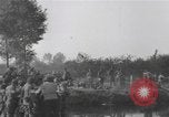 Image les forces américaines libérer la ville de fils Pays-Bas au cours Seconde Guerre Mondiale fils Pays-Bas, 1944, de la seconde 18 séquences d'archives historiques vidéo 65675077009