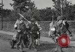 Image les forces américaines libérer la ville de fils Pays-Bas au cours Seconde Guerre Mondiale fils Pays-Bas, 1944, de la seconde 45 séquences d'archives historiques vidéo 65675077009