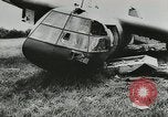 Image de prisonniers britanniques Normandie France, 1944, de la seconde 41 séquences d'archives historiques vidéo 65675077010