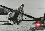 Image de prisonniers britanniques Normandie France, 1944, de la seconde 57 séquences d'archives historiques vidéo 65675077010