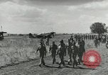Image 332e Groupe de chasse Italie Ramitelli aérodrome, 1944, de la seconde 9 séquences d'archives historiques vidéo 65675077017