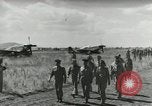 Image 332e Groupe de chasse Italie Ramitelli aérodrome, 1944, de la seconde 11 séquences d'archives historiques vidéo 65675077017