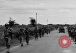 Image 40e Division Bamban Luzon aux Philippines, 1945, de la seconde 29 séquences d'archives historiques vidéo 65675077019