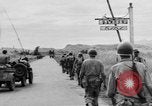 Image 40e Division Bamban Luzon aux Philippines, 1945, de la seconde 36 séquences d'archives historiques vidéo 65675077019