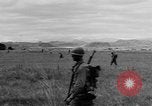 Image 40e Division Bamban Luzon aux Philippines, 1945, de la seconde 62 séquences d'archives historiques vidéo 65675077019