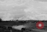 Standbild 40th Division Luzon Philippinen, 1945, aus Sekunde 36 historischem Filmmaterial Videoclip 65675077022