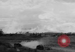 Standbild 40th Division Luzon Philippinen, 1945, aus Sekunde 37 historischem Filmmaterial Videoclip 65675077022