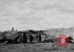 Standbild 40th Division Luzon Philippinen, 1945, aus Sekunde 60 historischem Filmmaterial Videoclip 65675077023